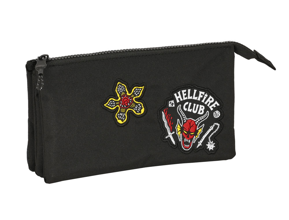 BOLSO ESCOLAR PORTATODO SAFTA TRIPLE STRANGER THINGS 120X220X30 MM