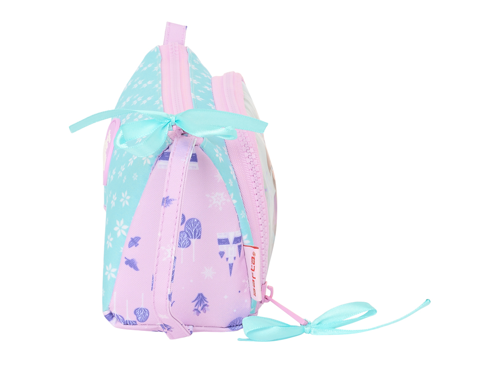 BOLSO ESCOLAR PORTATODO SAFTA CON BOLSILLO DESPLEGABLE LLENO FROZEN II COOL DAYS 110X200X85 MM