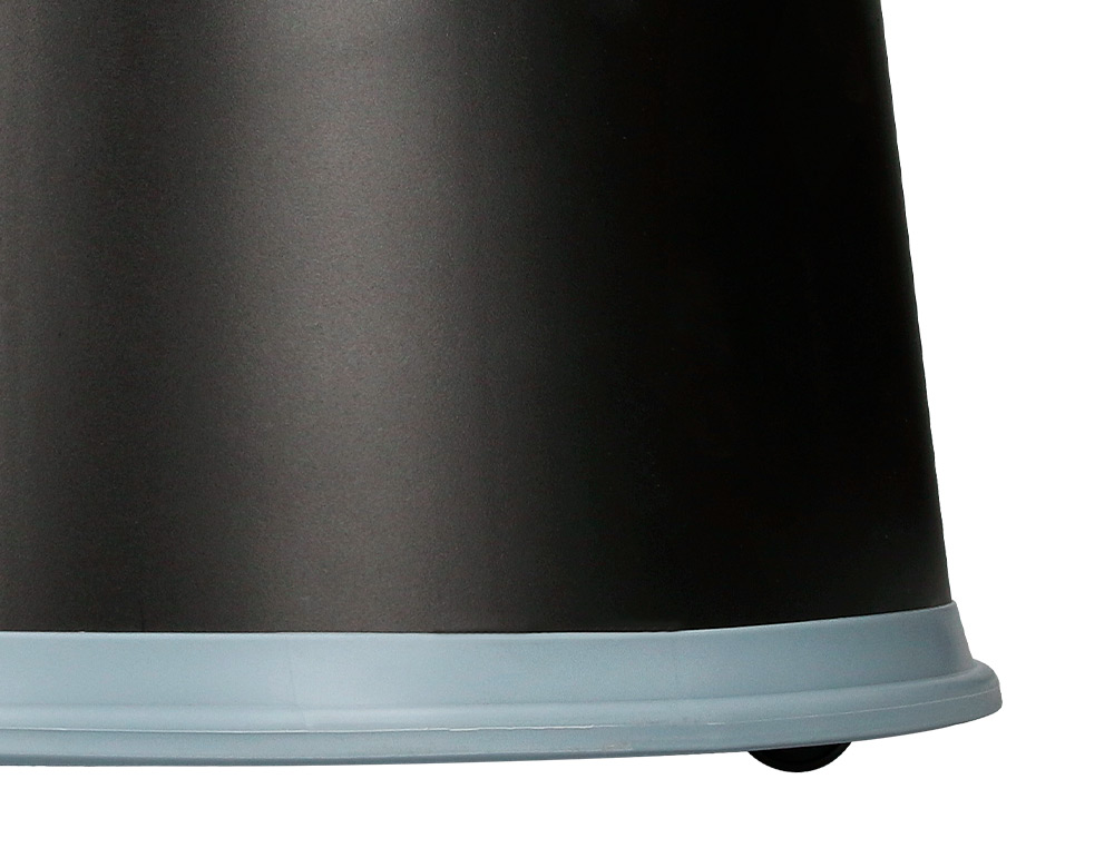 TABURETE Q-CONNECT RUEDAS RETRACTILES TRES RUEDAS DOS NIVELES COLOR NEGRO